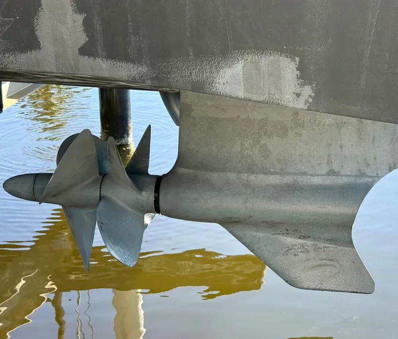 Slide: The Image of Formula 37 Performance Cruiser 2008 - 104