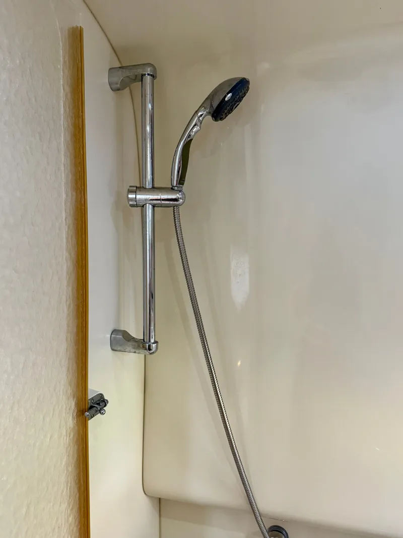 Slide: The Image of Formula 37 Performance Cruiser 2008 - 28