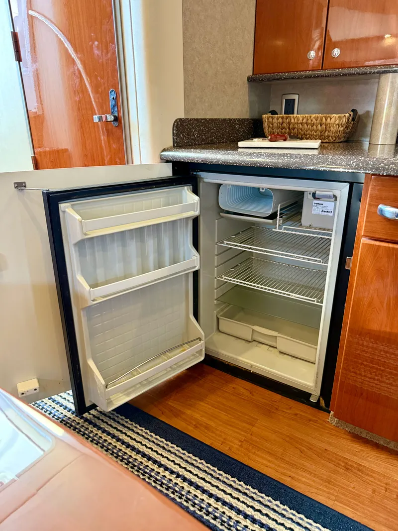 Slide: The Image of Formula 37 Performance Cruiser 2008 - 34