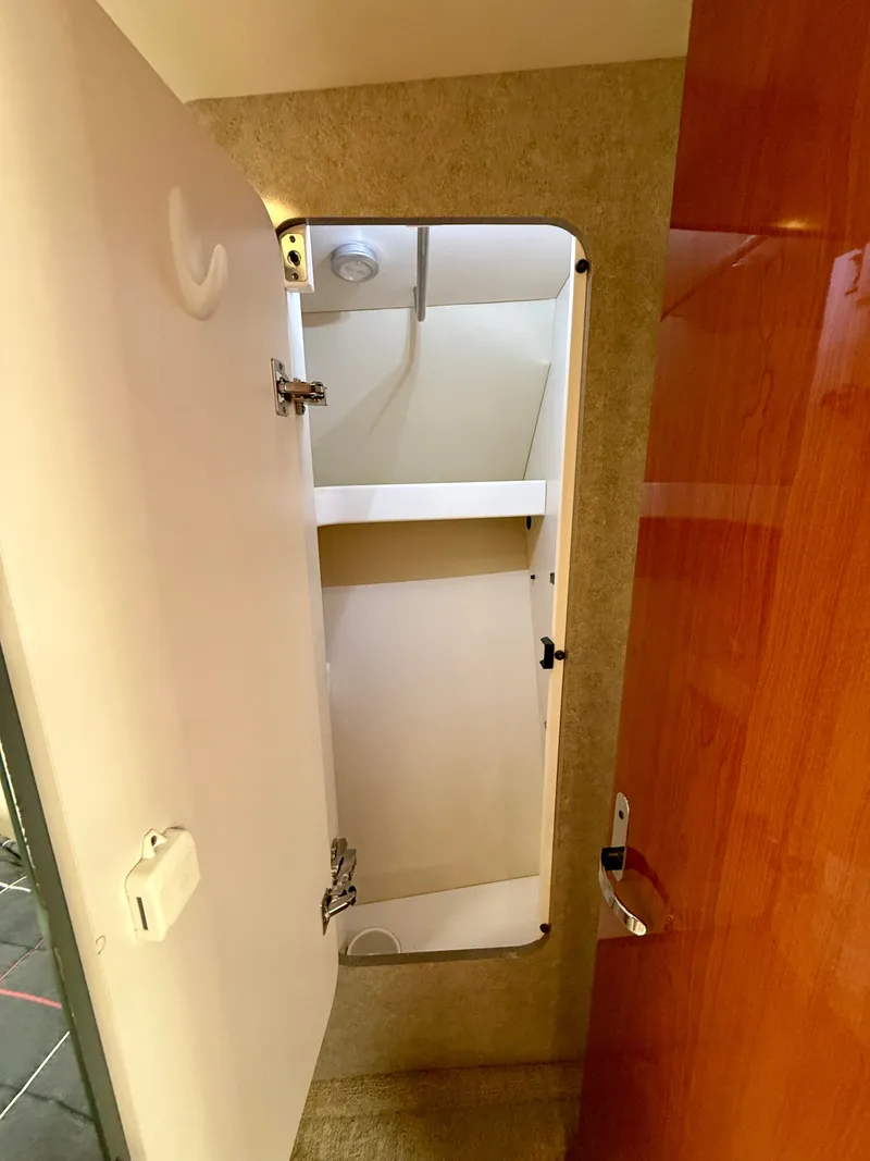 Slide: The Image of Formula 37 Performance Cruiser 2008 - 46