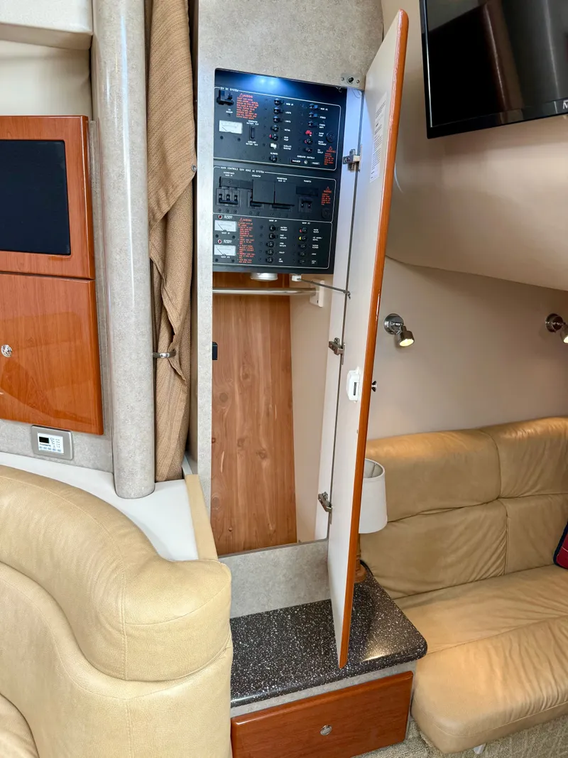 Slide: The Image of Formula 37 Performance Cruiser 2008 - 54