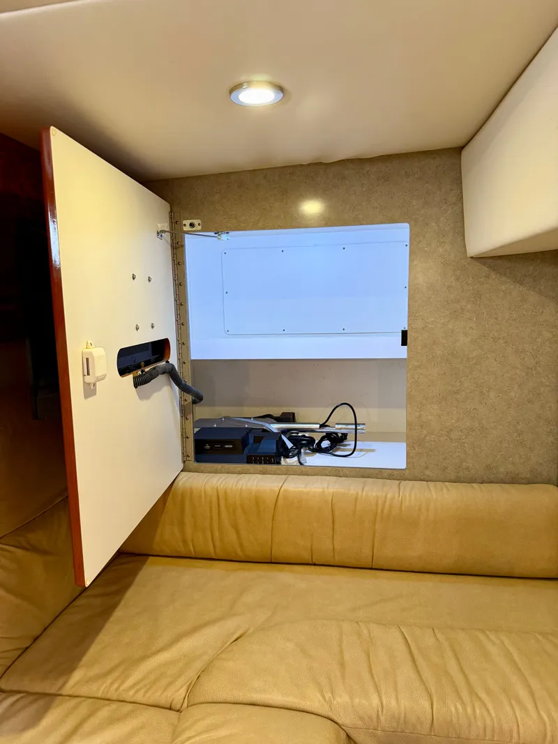 Slide: The Image of Formula 37 Performance Cruiser 2008 - 61