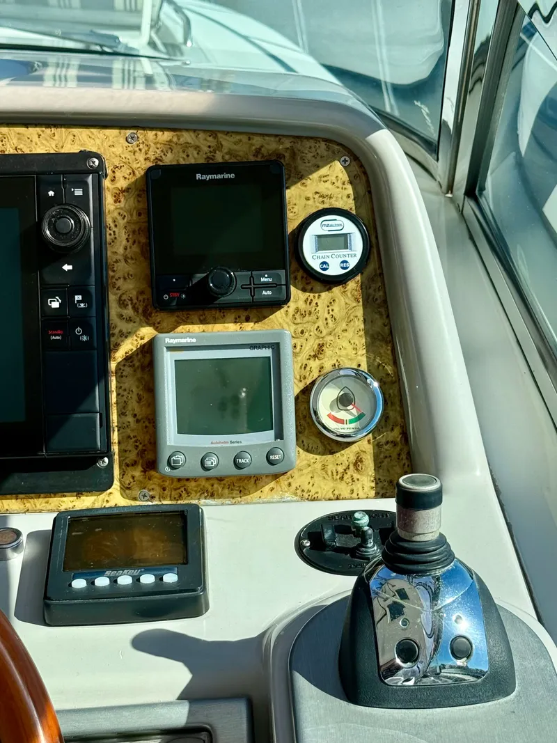 Slide: The Image of Formula 37 Performance Cruiser 2008 - 74