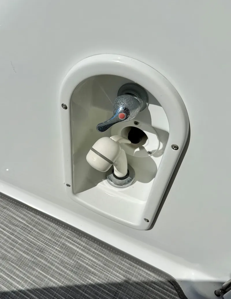 Slide: The Image of Formula 37 Performance Cruiser 2008 - 9