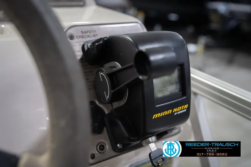 Slide: The Image of Close-up of Minn Kota motor control on 2009 Sylvan 818 Mirage Fish boat. - 35