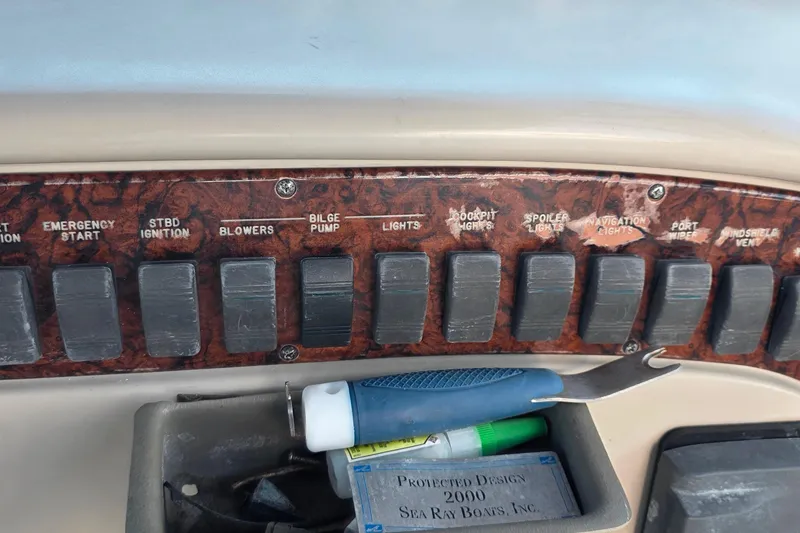 Slide: The Image of Engine compartment of a 2006 Sea Ray 290 Amberjack with Kohler power system. - 30