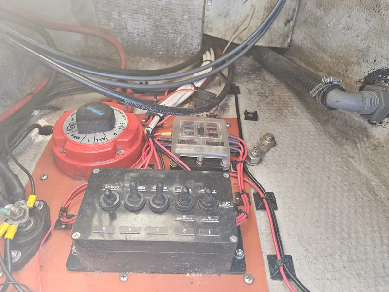 Slide: The Image of Electrical control panel of a 1990 Hydra-Sports 2000 DC boat. - 13