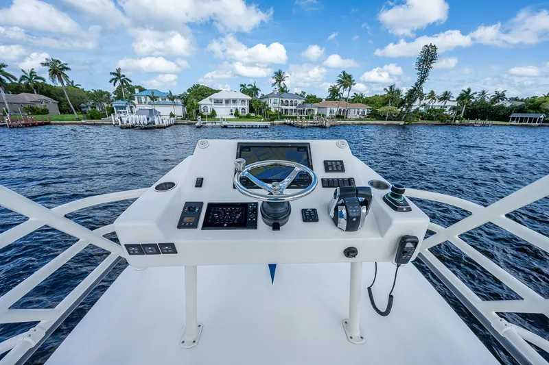 Slide: The Image of Gulf 52 2021 - 93