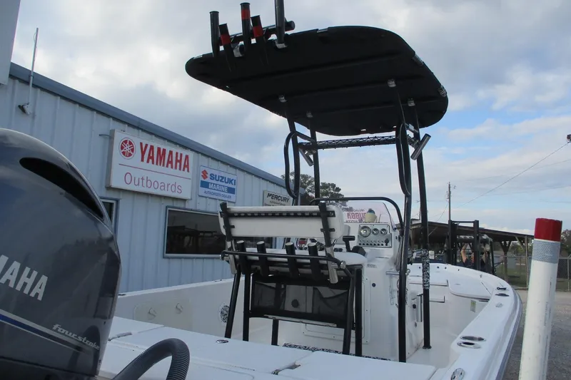 Slide: The Image of 2019 Blue Wave 2200 SL BAY boat at Yamaha outboards dealership. - 7