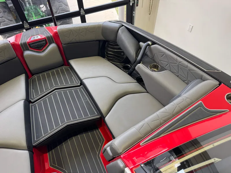 Slide: The Image of Nautique Super Air Nautique G23 Paragon 2021 - 20