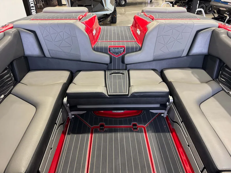 Slide: The Image of Nautique Super Air Nautique G23 Paragon 2021 - 29