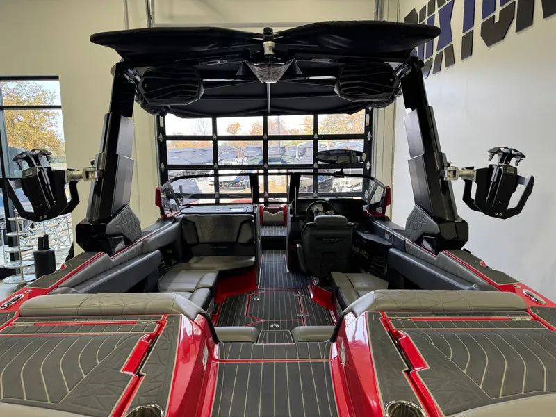 Slide: The Image of Nautique Super Air Nautique G23 Paragon 2021 - 8