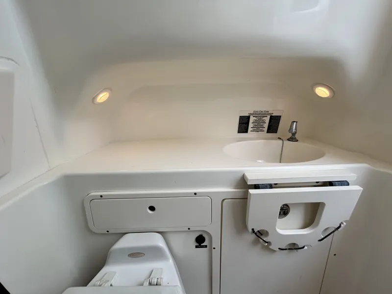 Slide: The Image of Boston Whaler 320 Outrage 2006 - 26