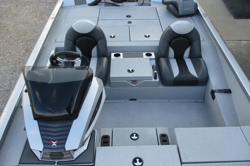 Slide: The Image of 2026 Vexus AVX2080 boat interior with dual seats and modern console design. - 15