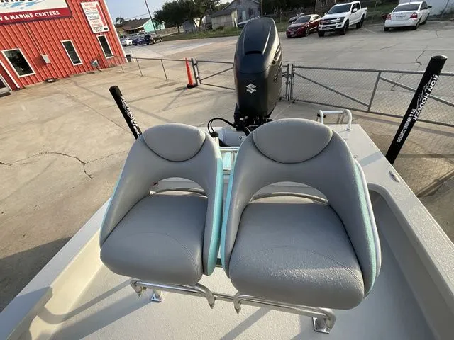 Slide: The Image of Majek M2 Illusion 2023 - 15