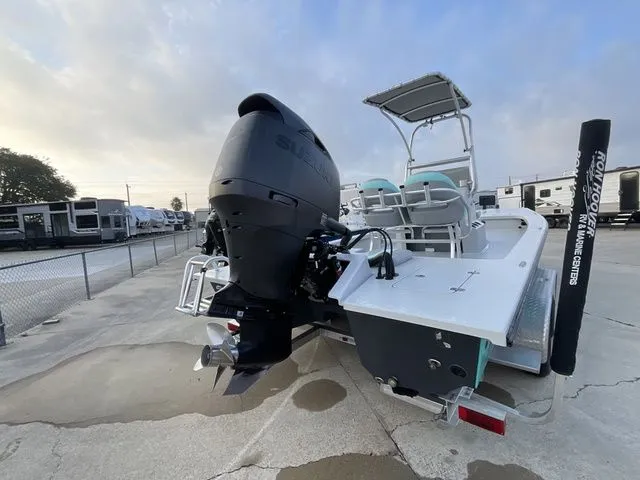 Slide: The Image of Majek M2 Illusion 2023 - 7