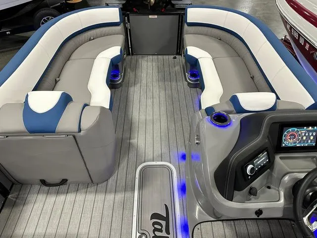 Slide: The Image of Tahoe 2385 Cascade VRL 2023 - 10