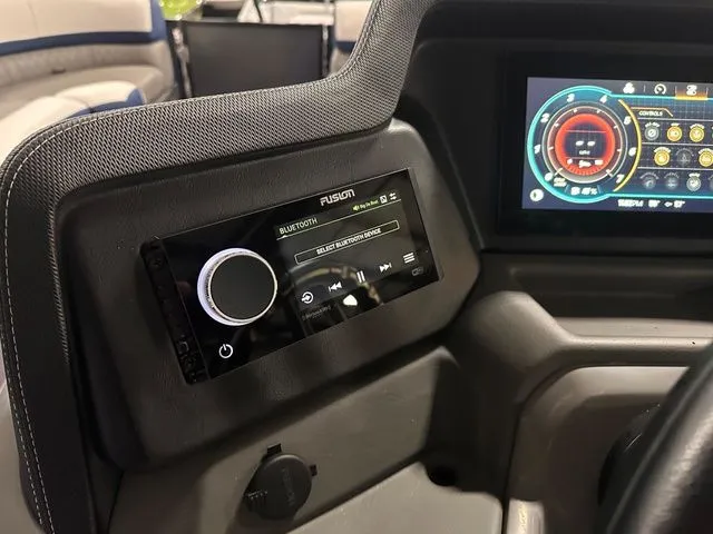 Slide: The Image of Tahoe 2385 Cascade VRL 2023 - 41