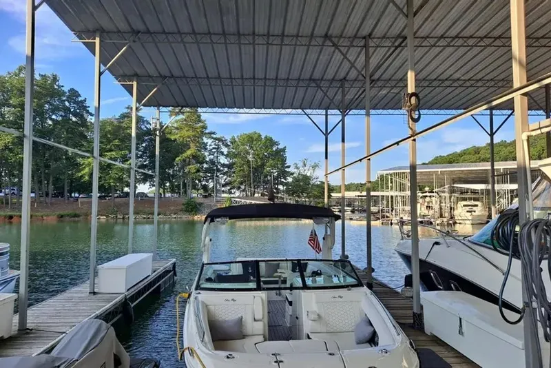 Slide: The Image of Sea Ray SDX 290 2019 - 8