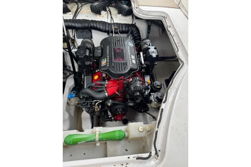 Slide: The Image of Engine compartment of a 2008 Four Winns 338 Vista boat. - 32
