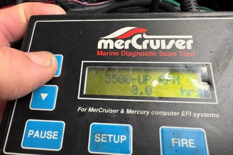 Slide: The Image of Starboard Engine Run Time - 100