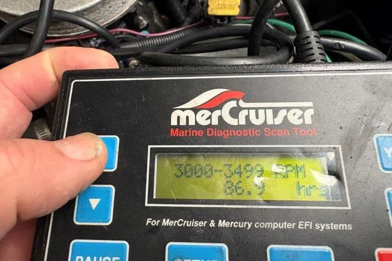 Slide: The Image of Starboard Engine Run Time - 99