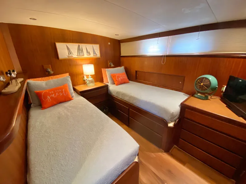 Slide: The Image of Interior of 1971 Hatteras 58 Motor Yacht with twin beds. - 9