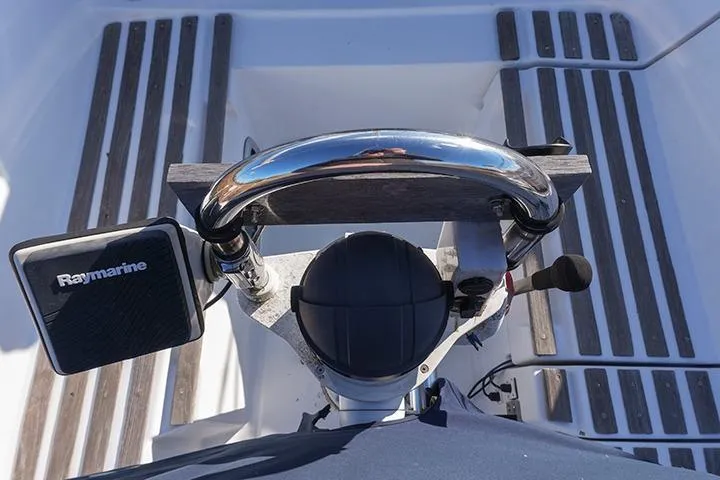 Slide: The Image of Cockpit view of 1991 Beneteau First 310 sailboat with Raymarine equipment. - 17