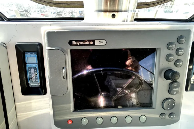 Slide: The Image of Raymarine C80 display on 1989 Ocean Alexander 44 CPMY yacht dashboard. - 37