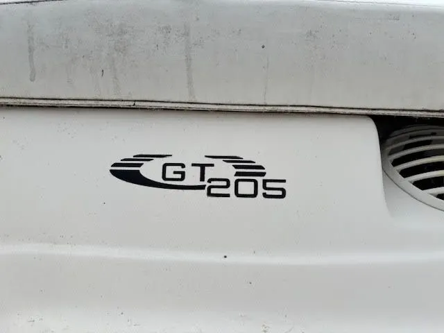 Slide: The Image of Glastron GT 205 2008 - 3