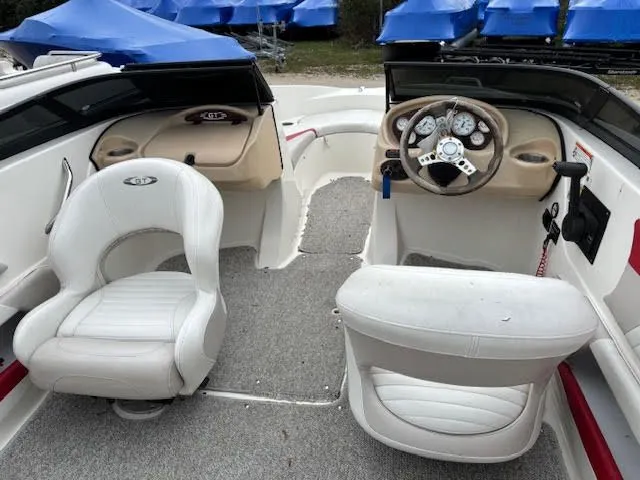 Slide: The Image of Glastron GT 205 2008 - 7