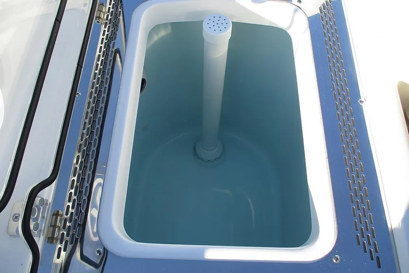 Slide: The Image of Livewell tank on 2026 Sea Pro 292 Offshore boat, featuring a clean, spacious design. - 39