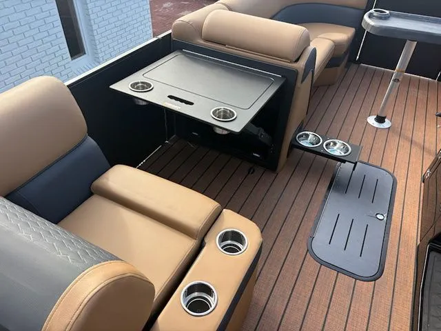 Slide: The Image of Bentley Pontoons Elite Swingback Bench 223 2026 - 17