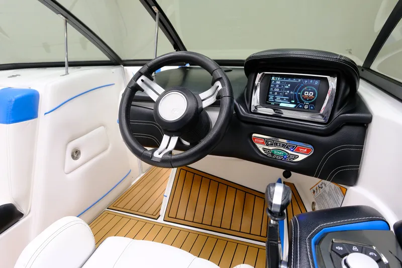 Slide: The Image of Nautique Super Air Nautique G21 2016 - 13