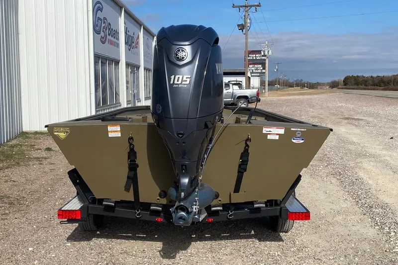 Slide: The Image of 2026 G3 Gator Tough 20 CCJ boat with Yamaha 105 Jet Drive engine, parked outside dealership. - 5