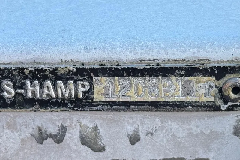 Slide: The Image of Close-up of a 2011 Harris Cruiser 220 CX boat identification plate. - 29