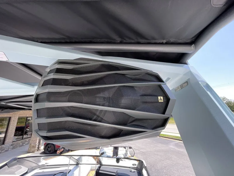 Slide: The Image of Nautique G23 2025 - 21