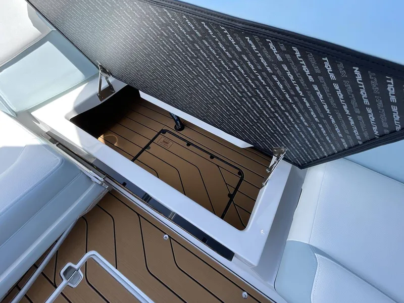 Slide: The Image of Nautique G23 2025 - 25