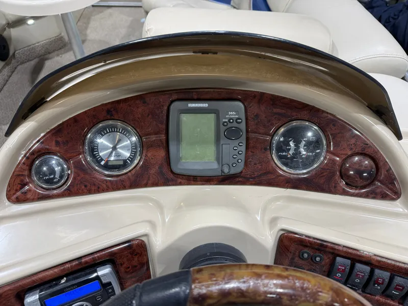 Slide: The Image of South Bay 722 Rear Lounge Pontoon & Yamaha 90HP 4-Stroke EFI 2011 - 14