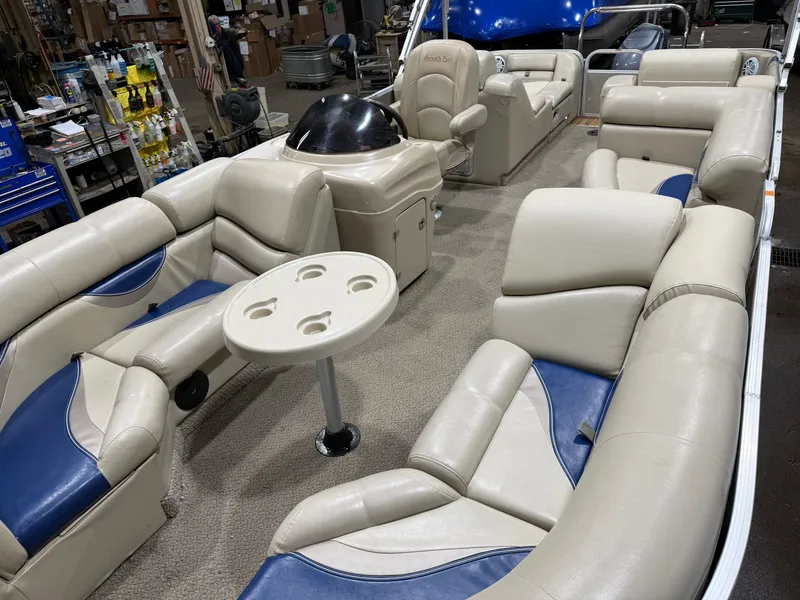 Slide: The Image of South Bay 722 Rear Lounge Pontoon & Yamaha 90HP 4-Stroke EFI 2011 - 27