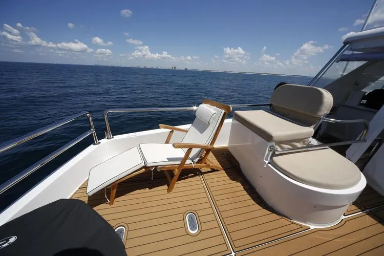 Slide: The Image of 2006 Horizon E73 - Image 10 - 10