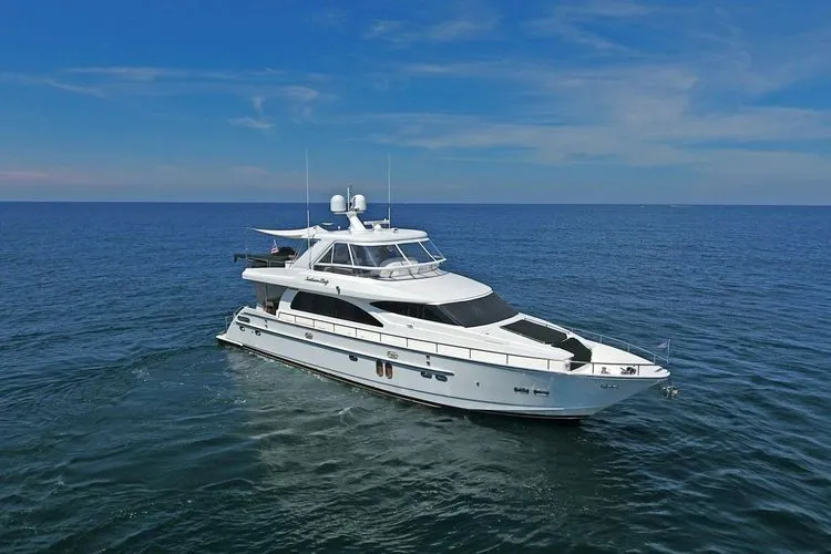 Slide: The Image of 2006 Horizon E73 - Image 3 - 3