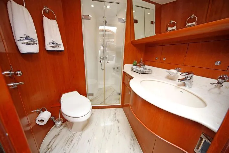 Slide: The Image of 2006 Horizon E73 - Image 57 - 57