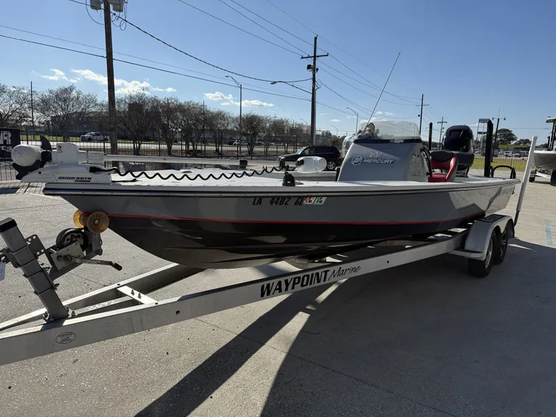 Slide: The Image of Blazer Bay 2420 GTS 2018 - 9