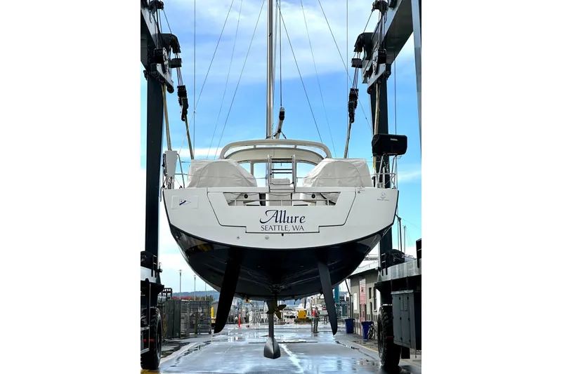 Slide: The Image of Dropdown Transom/Swim Platform with built in Boarding Ladder - 37