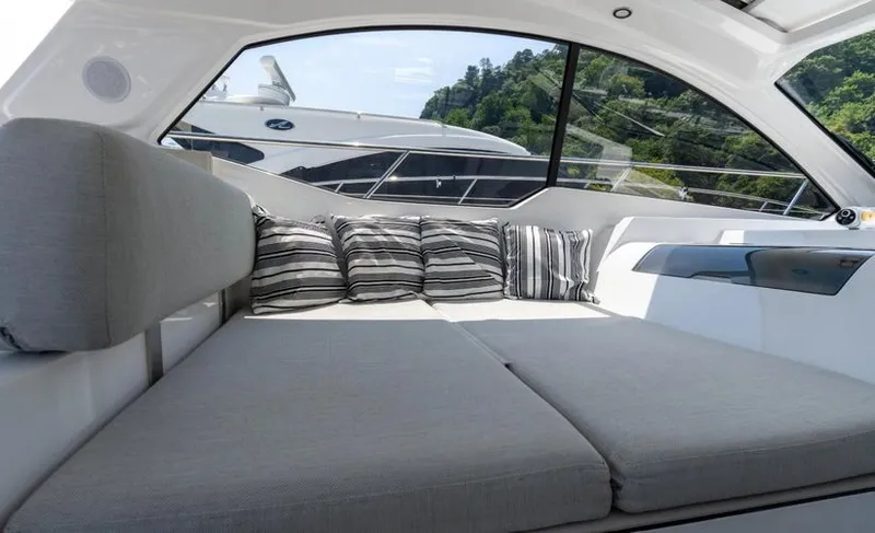 Slide: The Image of 2023 Azimut Atlantis 45 - Image 18 - 18