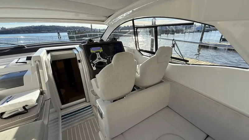 Slide: The Image of 2023 Azimut Atlantis 45 - Image 19 - 19