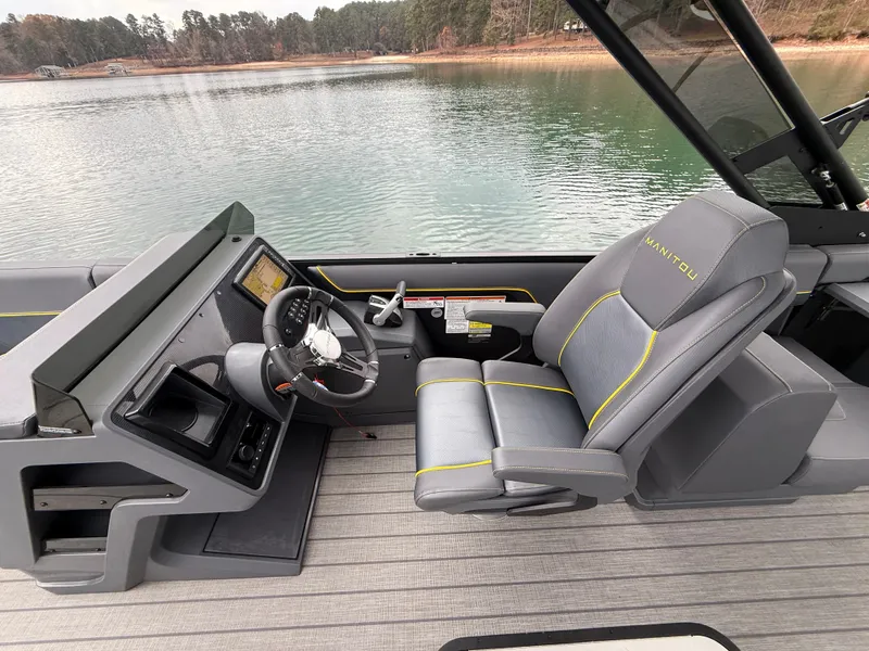 Slide: The Image of Mantaou 22 Explore Switchback Max 2023 - 19