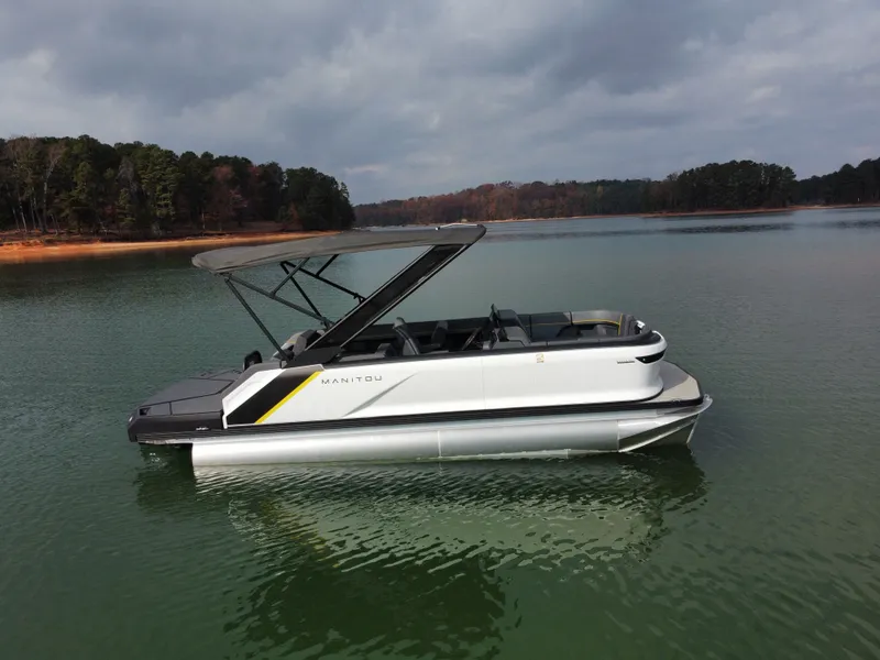 Slide: The Image of Mantaou 22 Explore Switchback Max 2023 - 2