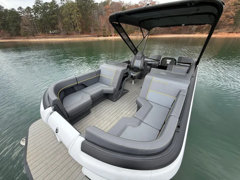 Slide: The Image of Mantaou 22 Explore Switchback Max 2023 - 7